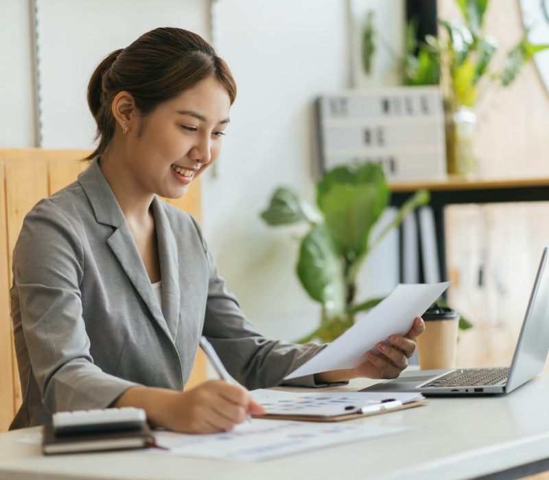portrait-of-charming-successful-cheerful-focused-girl-working-remotely-creating-finance-it-presentat.jpg portrait-of-charming-successful-cheerful-focused-girl-working-remotely-creating-finance-it-presentat.jpg